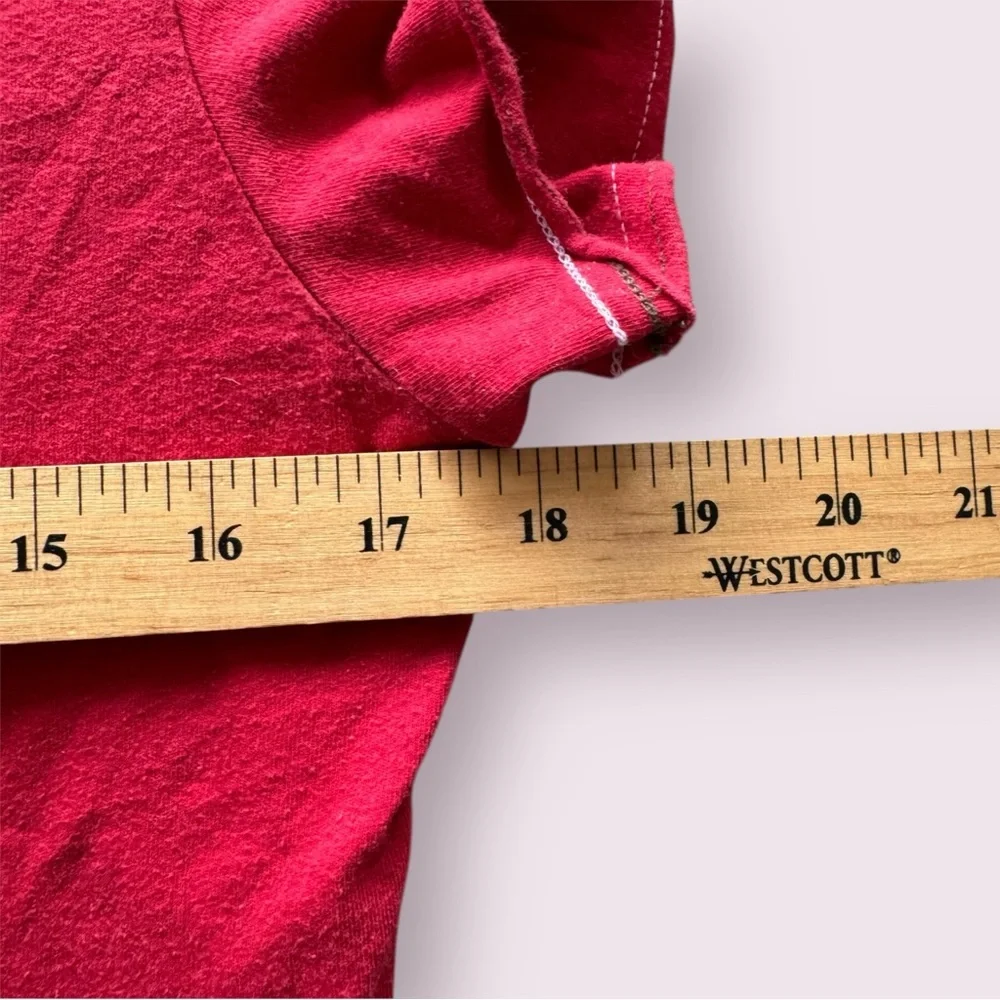 Tampa Bay Buccaneers Women’s Red T-Shirt - Picture 6 of 7